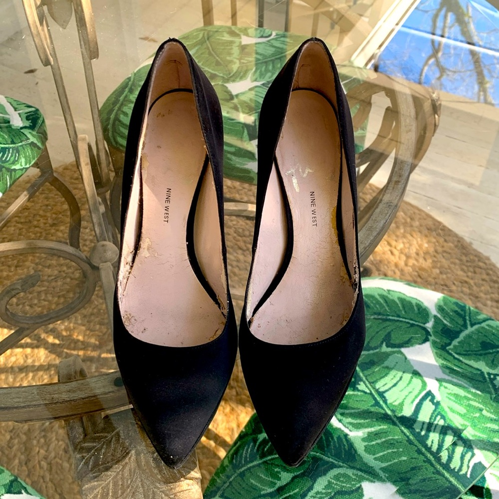 Nine West Black Satin Stiletto 4” Pumps, Size 8M (US)